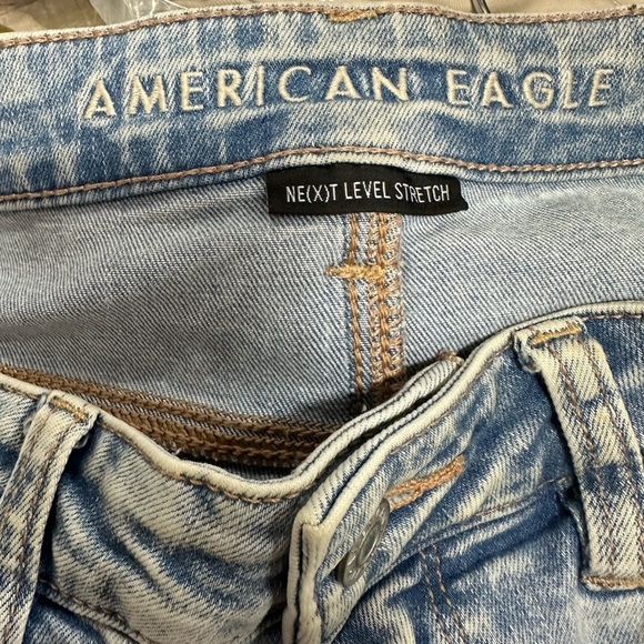 American Eagle Tattered Distressed Stretch Jeans - Picture 3 of 7